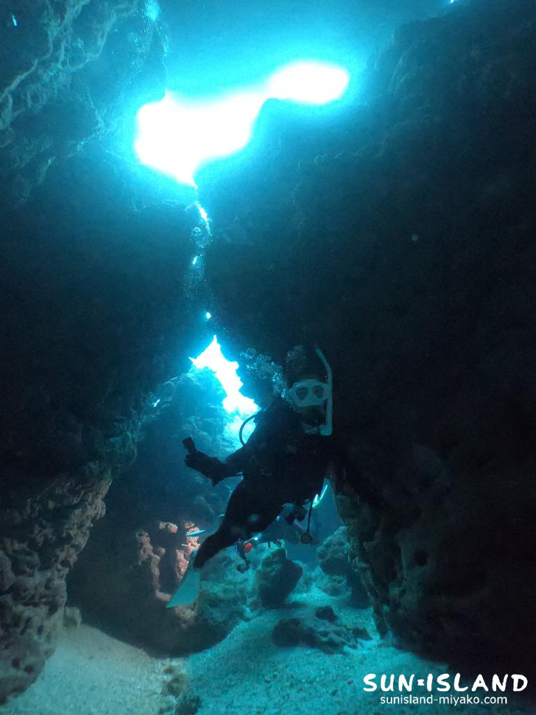 下地島ダイビングスポット『なるほどザ・ケーブ』
