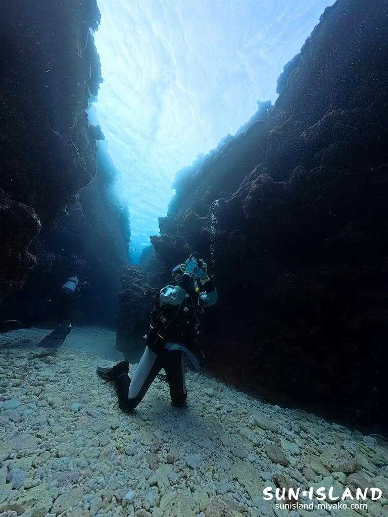 伊良部島 ダイビング 地形 クレパス