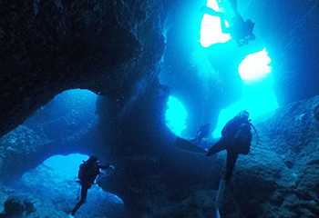 宮古島三大地形スポットその弐【アントニガウディ】