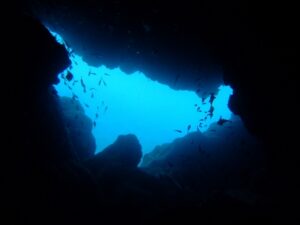 地形ダイビング　ツインケーブ　下地島