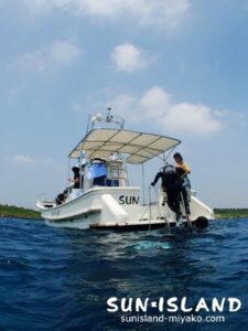 サンアイランドの船