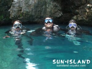 マリンレイクの池に浮上した今日のゲスト