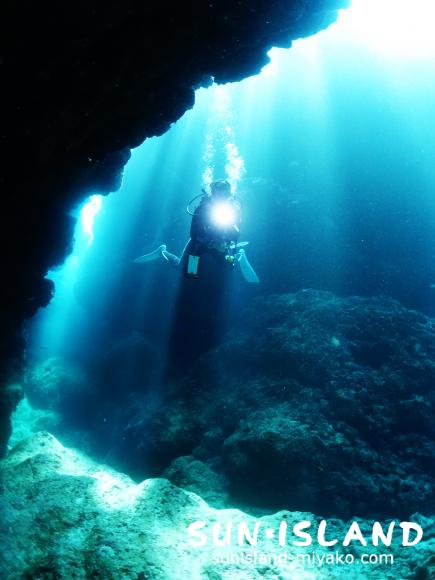 中の島チャネルの光のシャワー