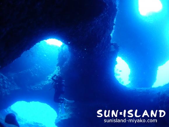 宮古島三大地形ポイントの一つアントニガウディ