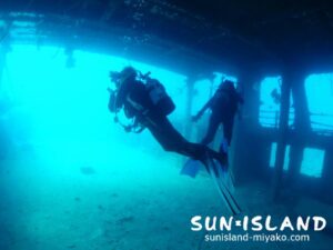 今日の1ダイブ目『沈船』