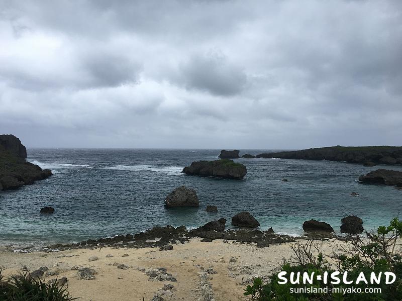 時化てる中の島ビーチ