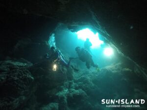 下地島ダイビングスポット・ポイント【ミニ通り池】