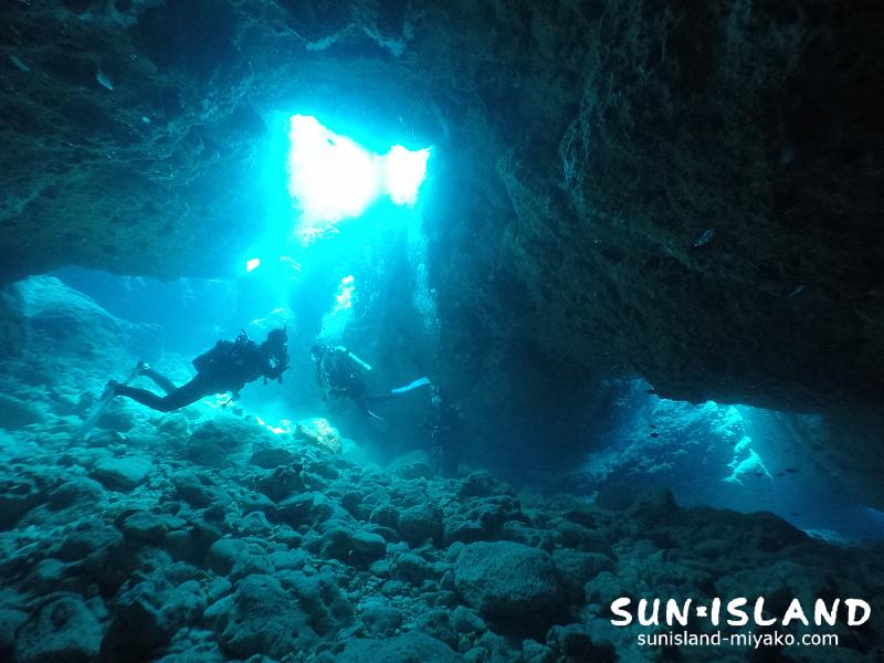 宮古島ダイビングスポット【魔王の宮殿】