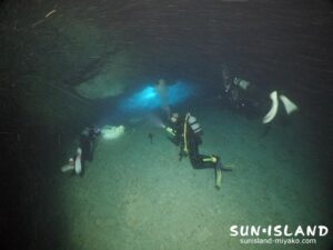 下地島ダイビングスポット【35ホール】