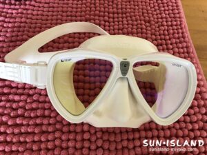 ダイビングマスク