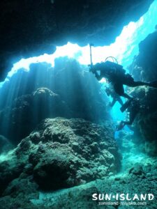下地島ダイビングスポット『中の島チャネル』