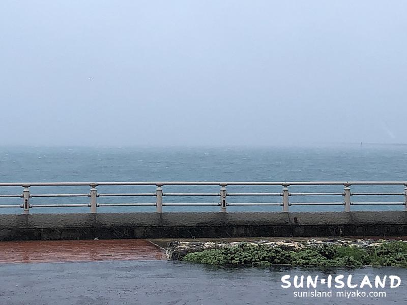 台風接近の宮古島の様子