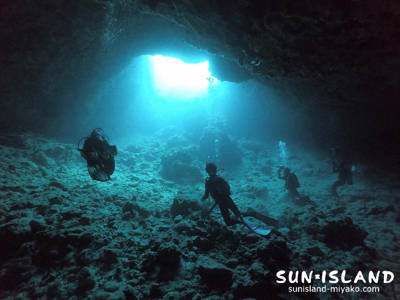 下地島ダイビングスポット『35ホール』