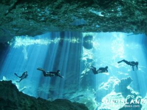 セノーテ・チャックモール