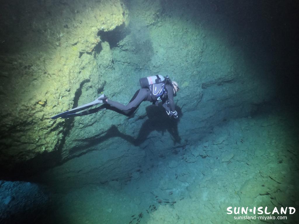 下地島ダイビングスポット『35ホール』