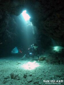 なるほどザ・ケーブ