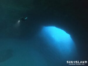 宮古島ダイビングスポット『通り池』