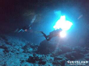 下地島ダイビングスポット『35ホール』