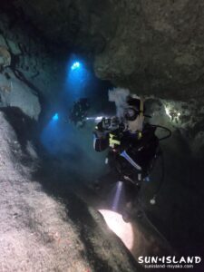下地島ダイビングスポット『ツインケーブ』