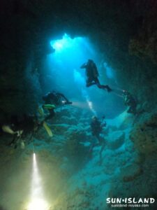 リピーター人気NO.1ポイント『魔王の宮殿』