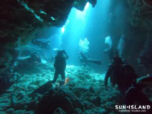 魔王の宮殿 宮古島 下地島 三大地形スポット