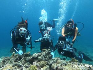 Sさん、体験ダイビングの様子