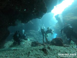 下地島ダイビングスポット『中の島チャネル』