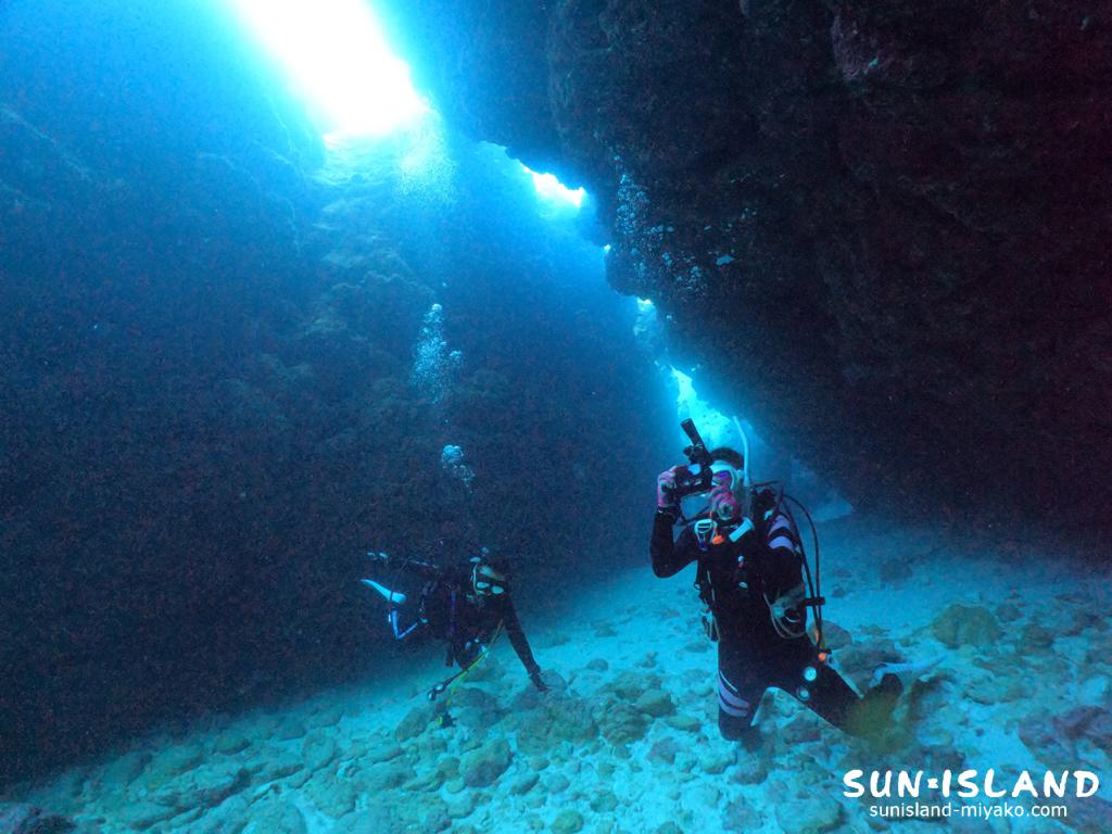 中の島チャネルのクレパス