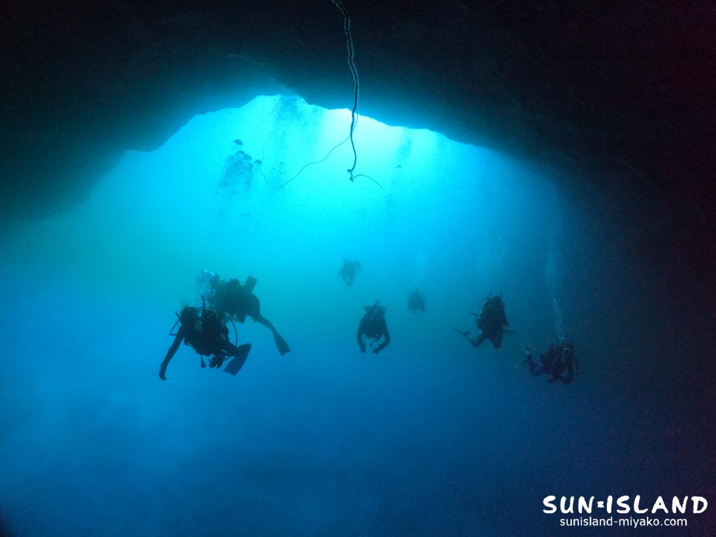 下地島ダイビングスポット『通り池』