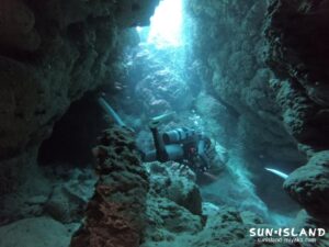 なるほどザケーブ