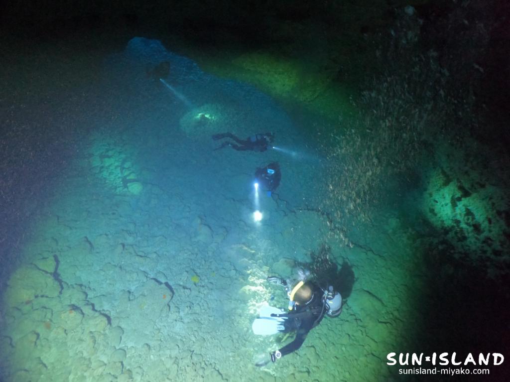 35ホールダイビング内部侵入