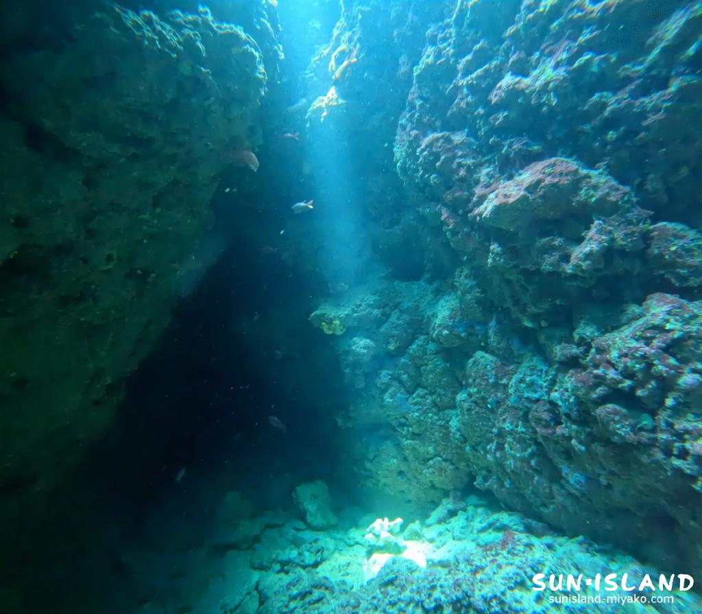 なるほどザケーブ