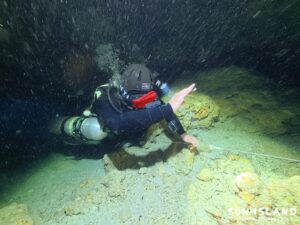 視界不良のなか、出口へ向かうスキル練習